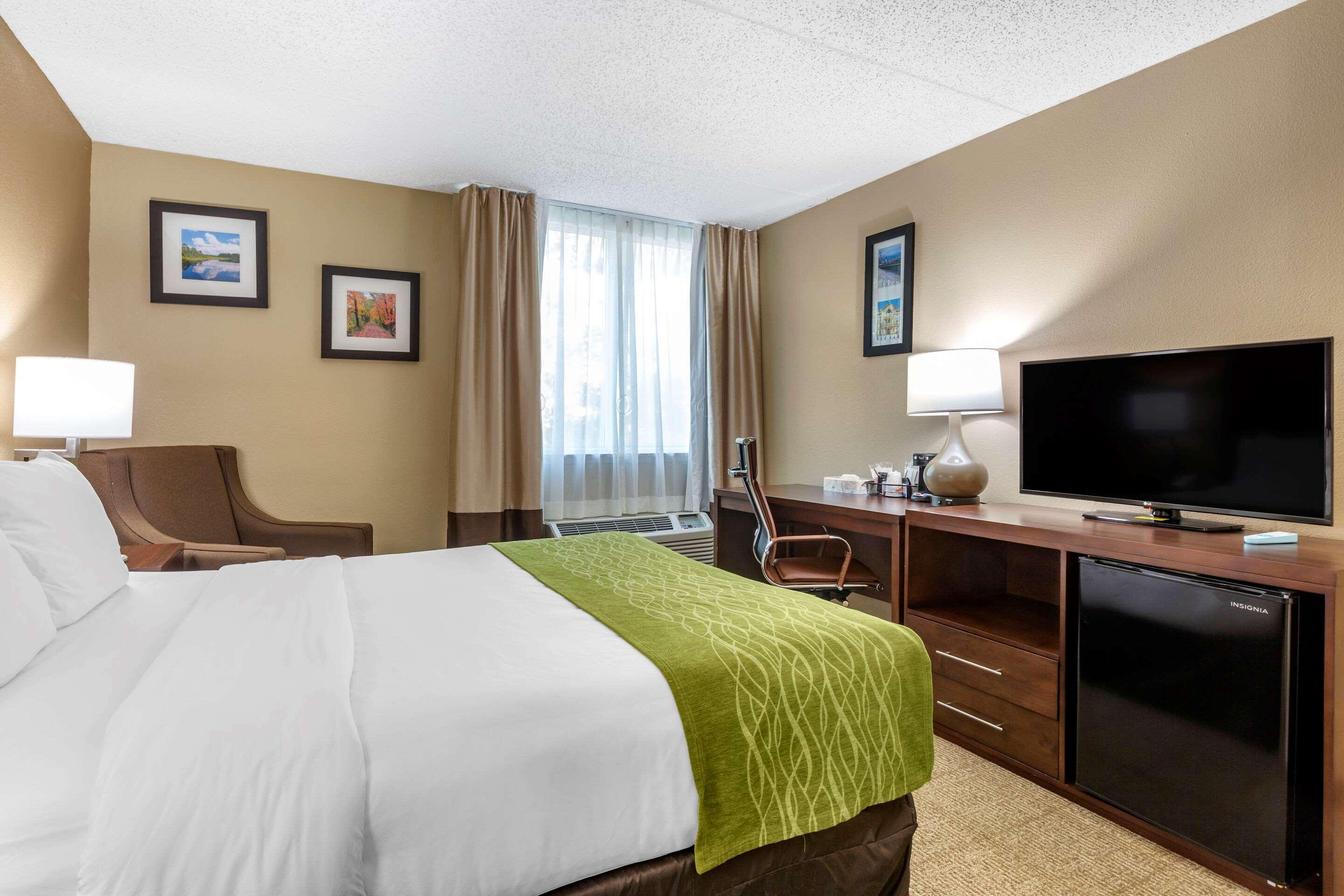 Comfort Inn Edison - New Brunswick Exteriér fotografie
