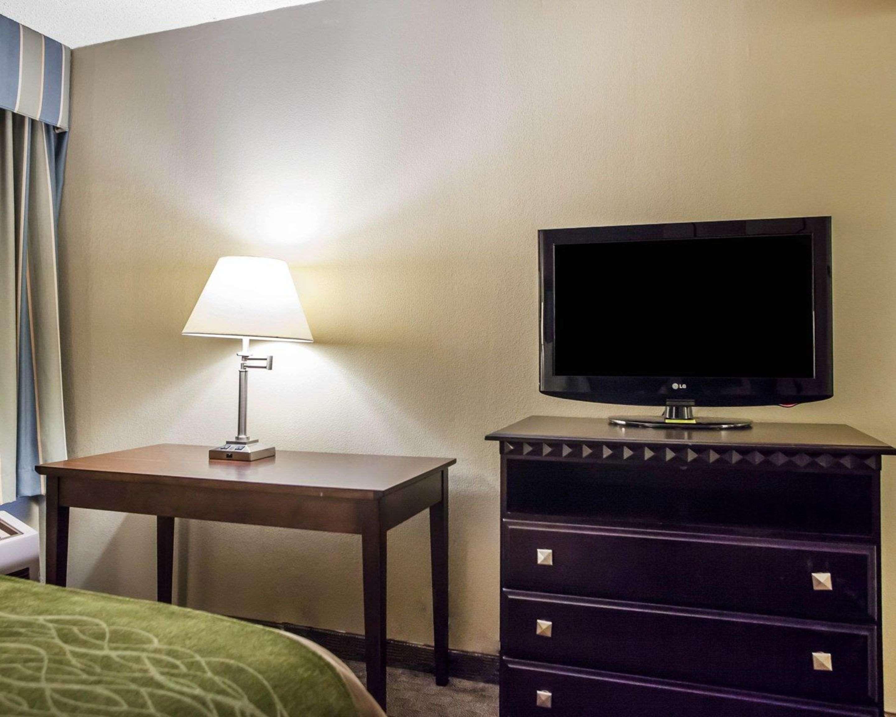 Comfort Inn Edison - New Brunswick Exteriér fotografie