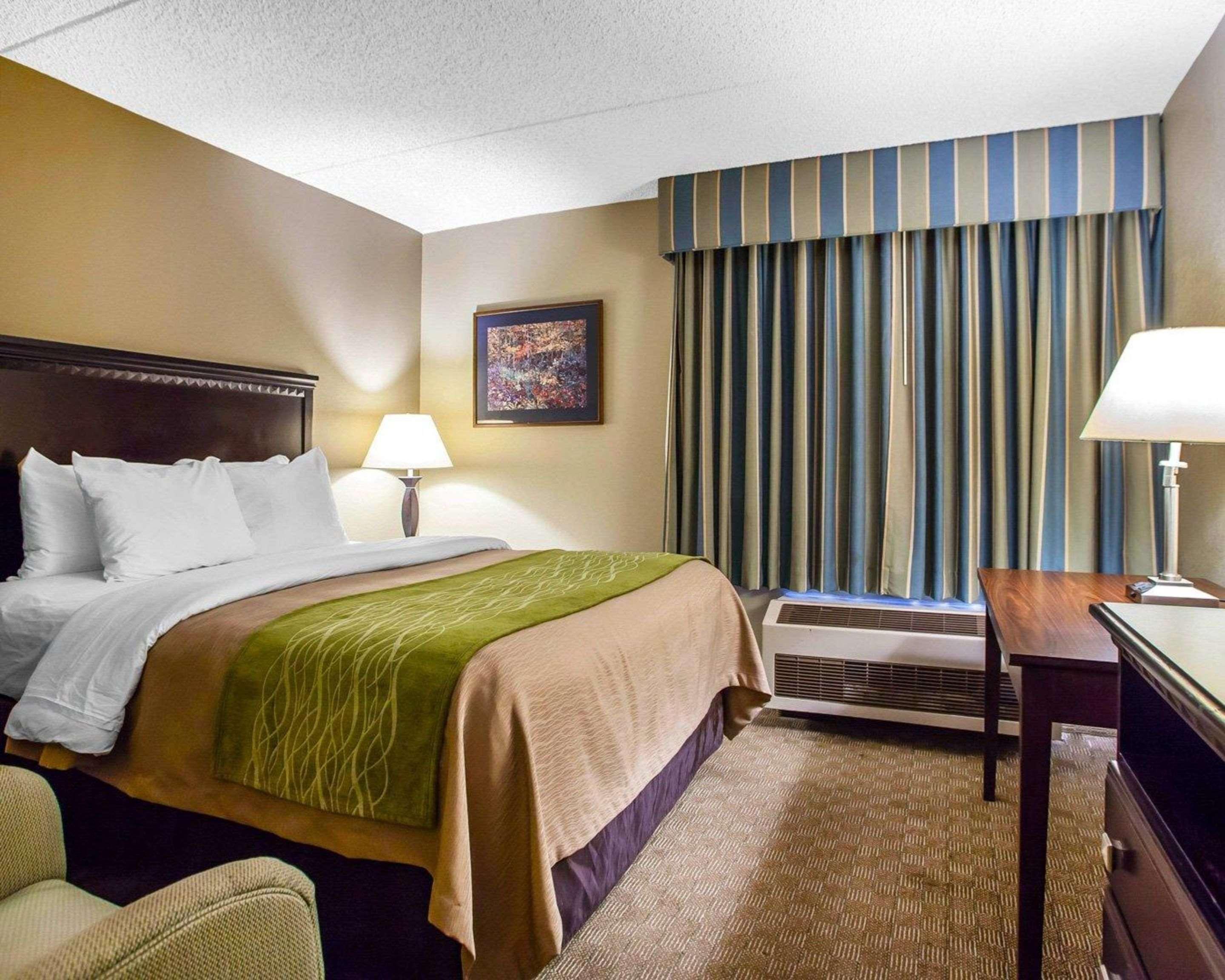 Comfort Inn Edison - New Brunswick Exteriér fotografie