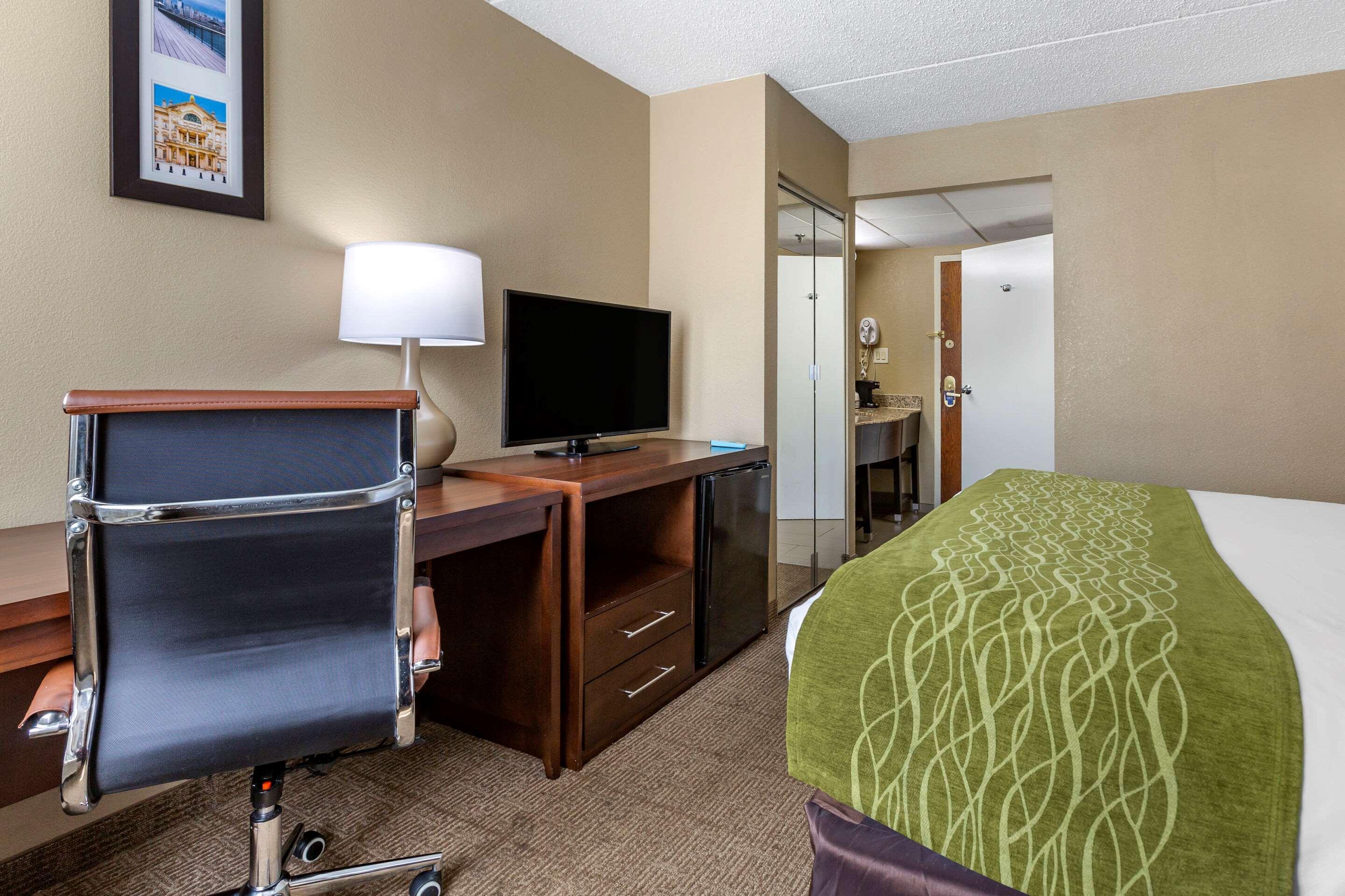 Comfort Inn Edison - New Brunswick Exteriér fotografie