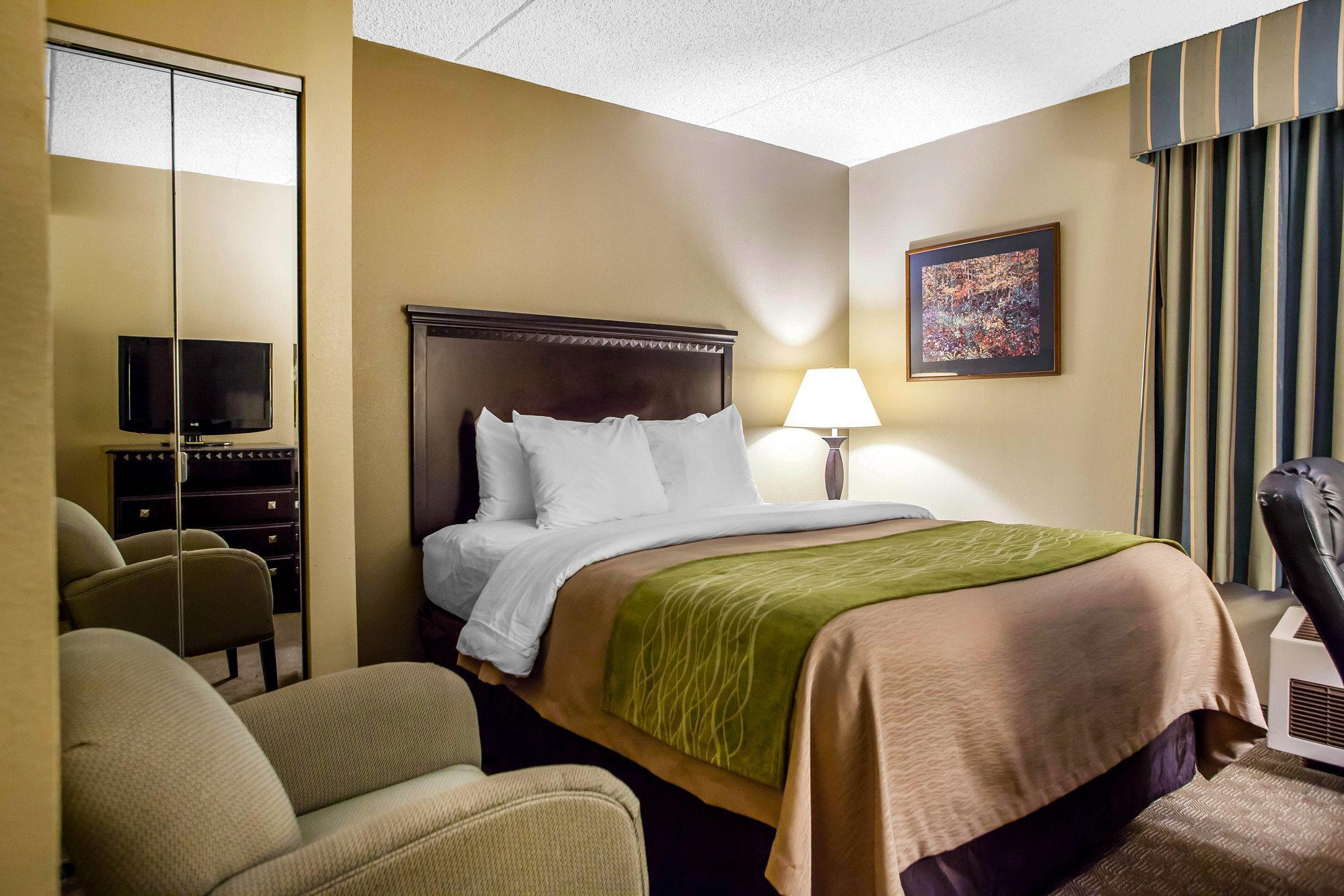 Comfort Inn Edison - New Brunswick Exteriér fotografie