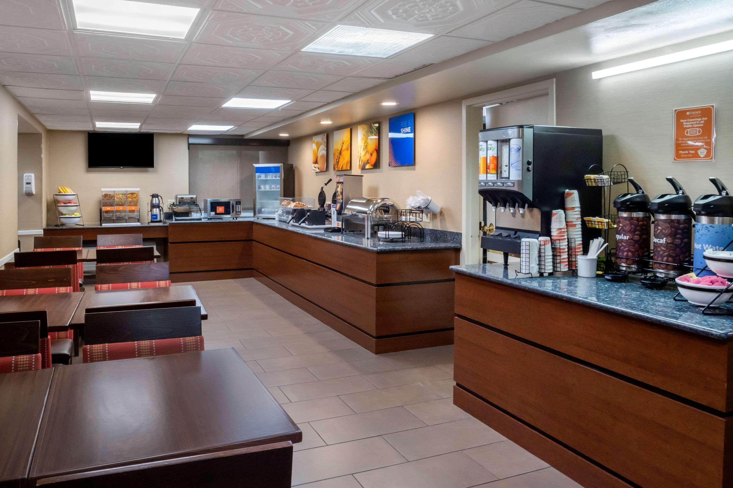 Comfort Inn Edison - New Brunswick Exteriér fotografie